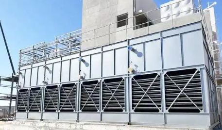 （冷水塔水處理消泡劑應(yīng)用場景） 